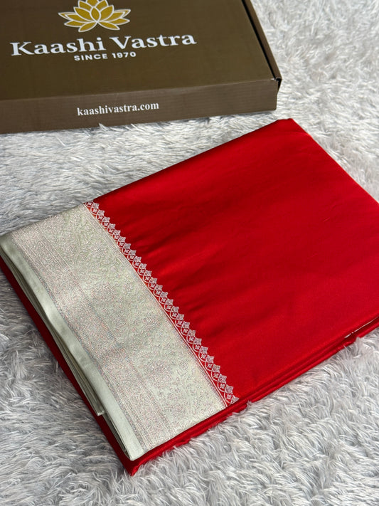 Chilli red with off white colour premium Banarasi Mashru katan silk saree MK284
