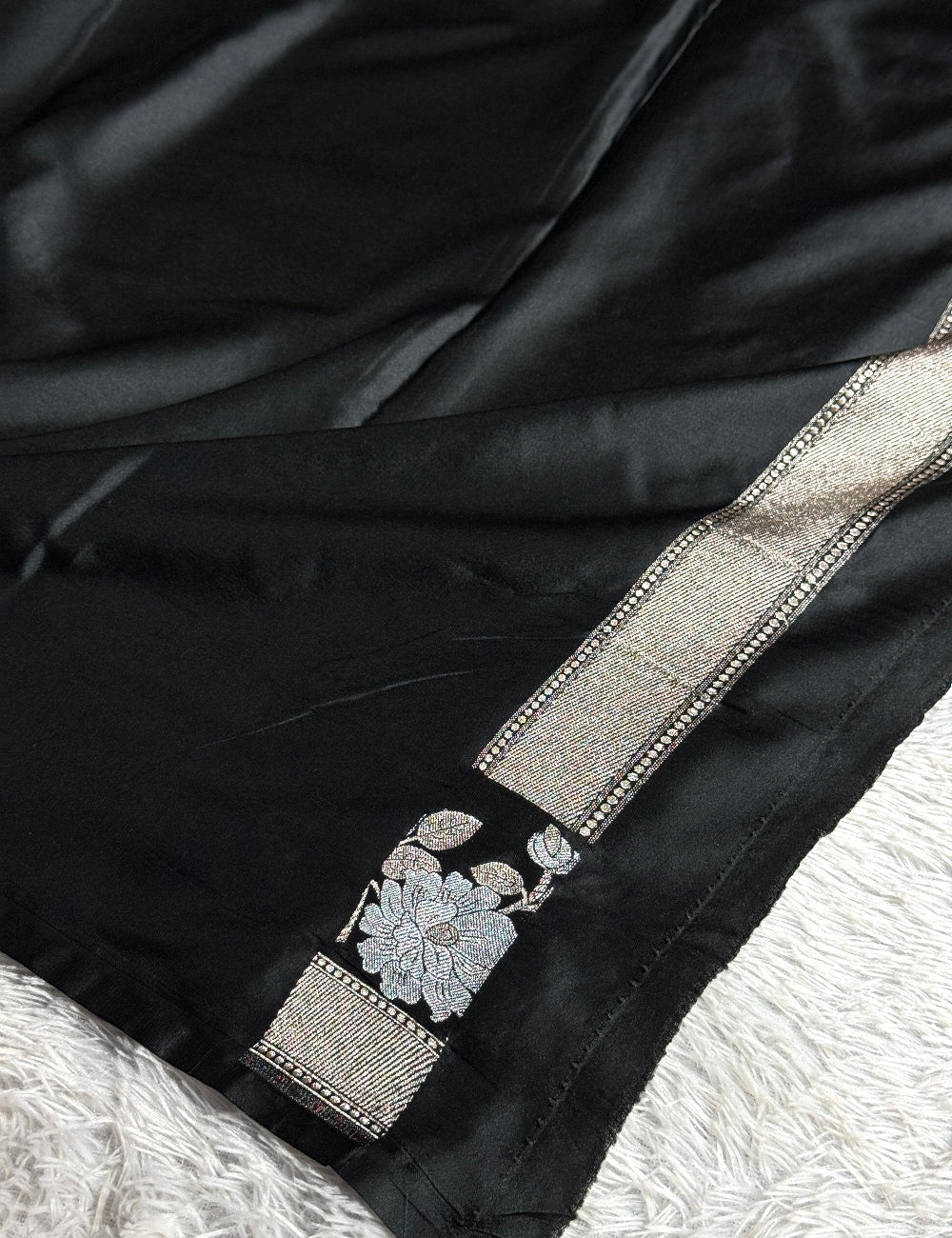 Black colour premium tilfi Mashru katan silk saree MK217