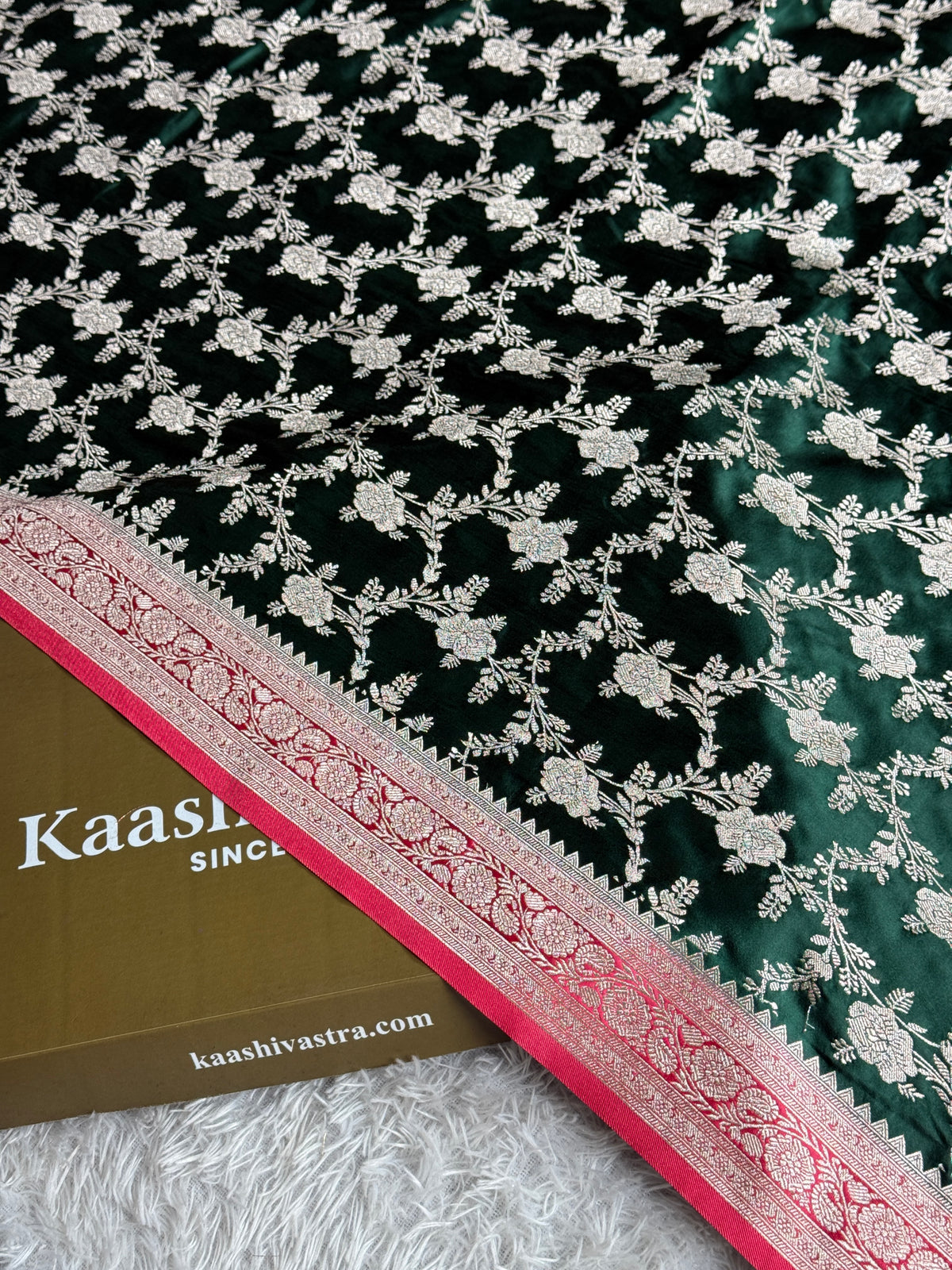 Bottle green with pink premium Banarasi Mashru katan silk saree MK285