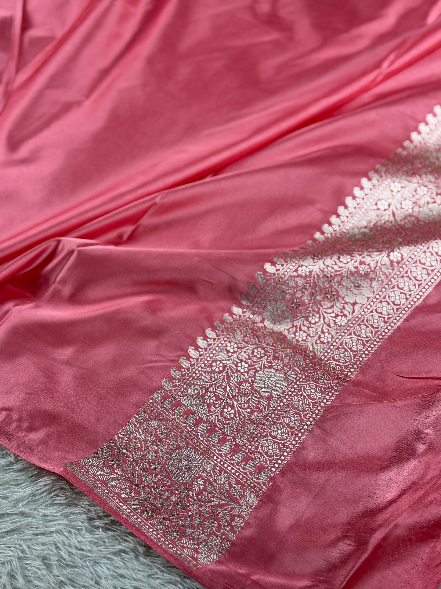 Peach color premium Banarasi tanchui Mashru katan silk saree MK261