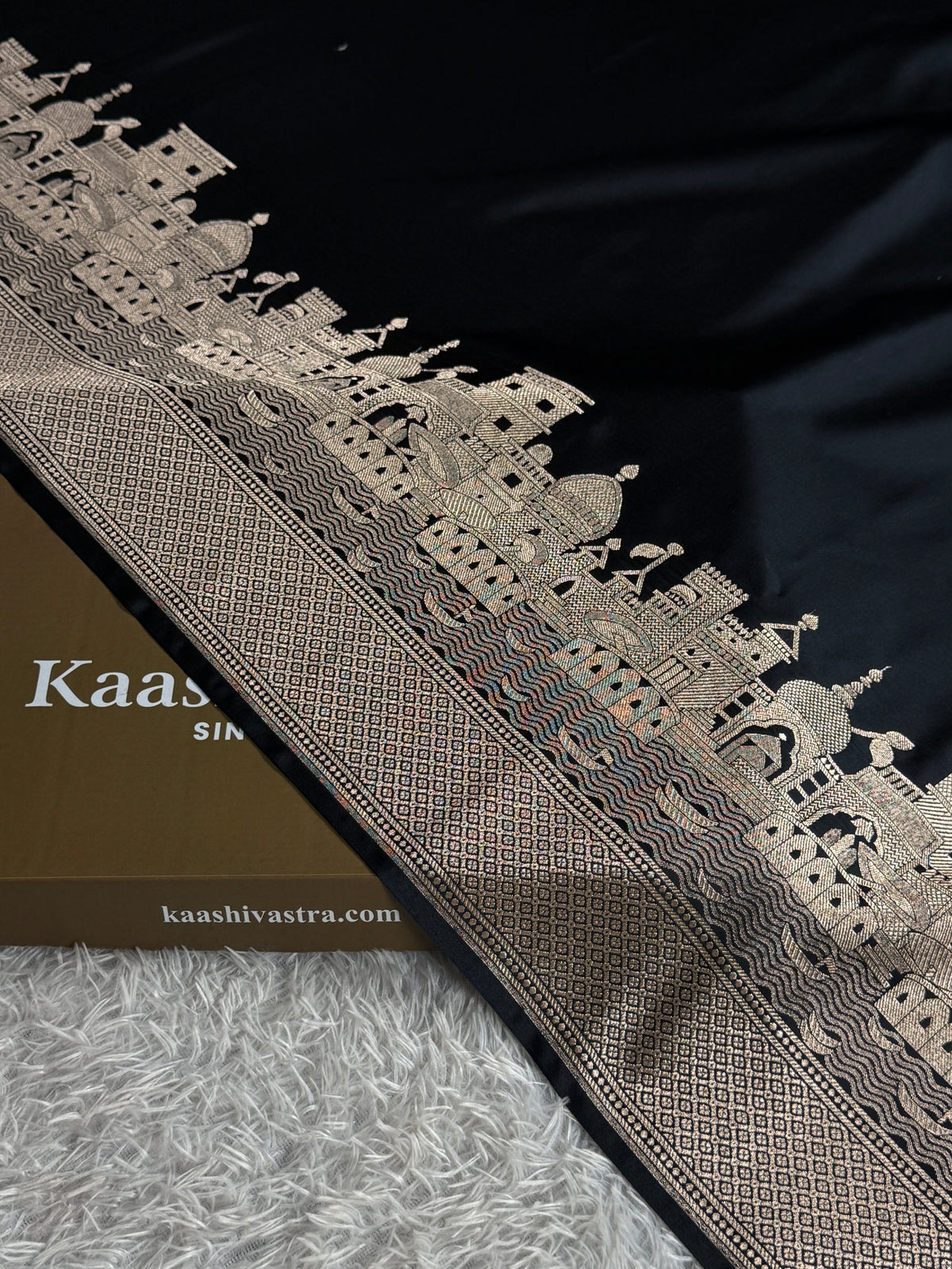 Black ghaat premium Banarasi Mashru katan silk saree MK342