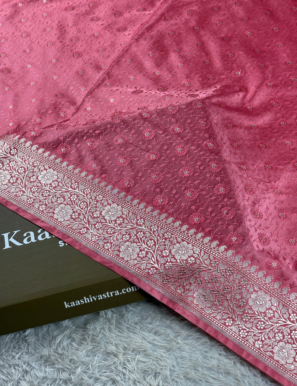 Peach color premium Banarasi tanchui Mashru katan silk saree MK261