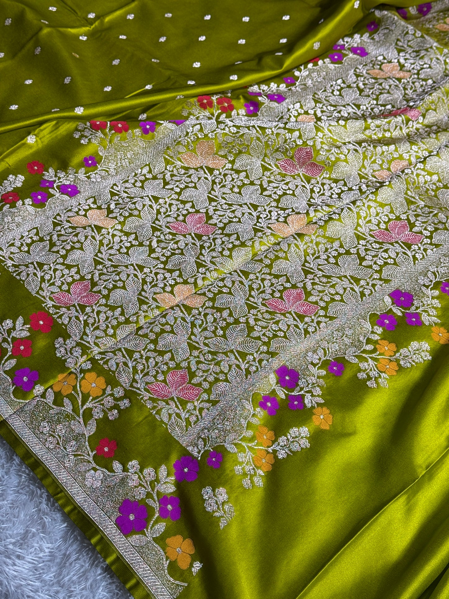 Mehndi green premium Banarasi Mashru katan silk saree MK280