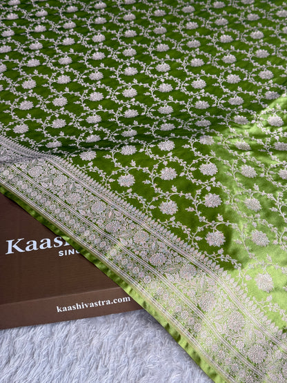 Pista green colour premium Banarasi Mashru katan silk saree MK328