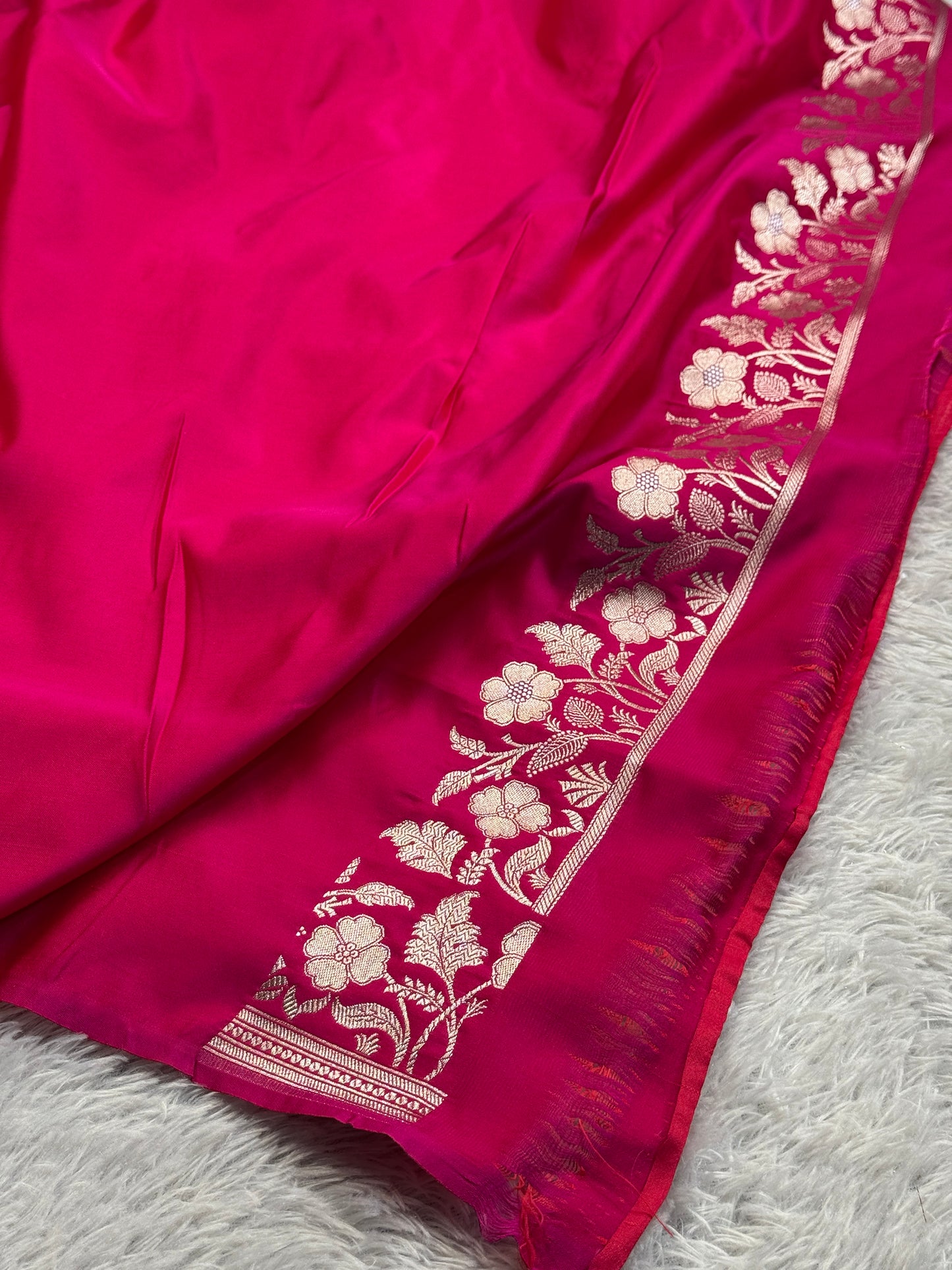 Rani pink color premium Banarasi Mashru katan silk saree MK239