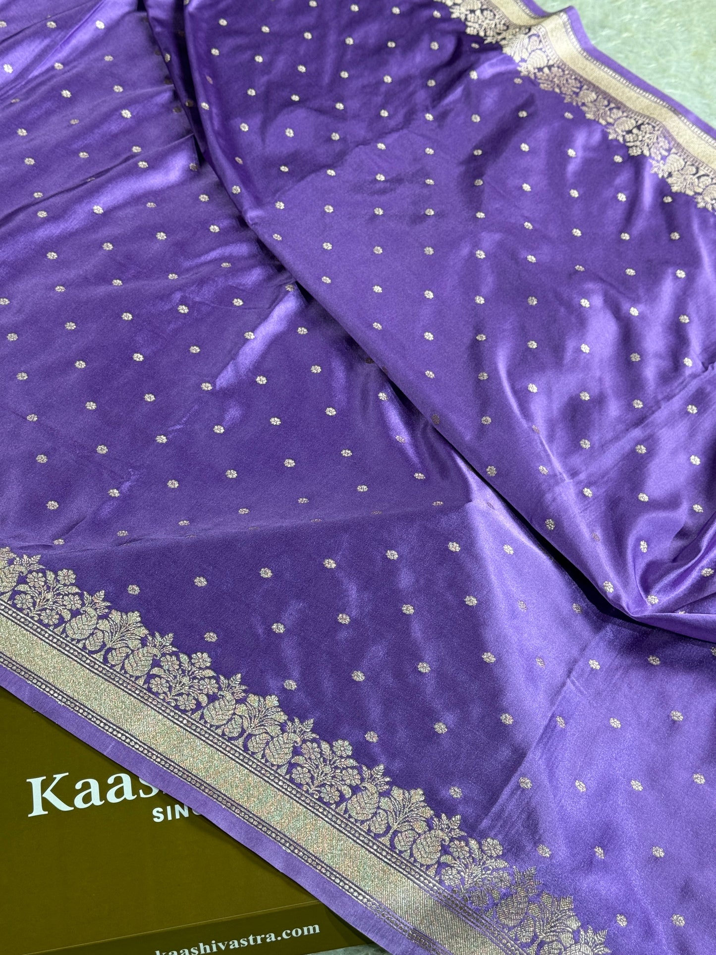 Lavender color premium Banarasi Mashru katan silk saree MK233