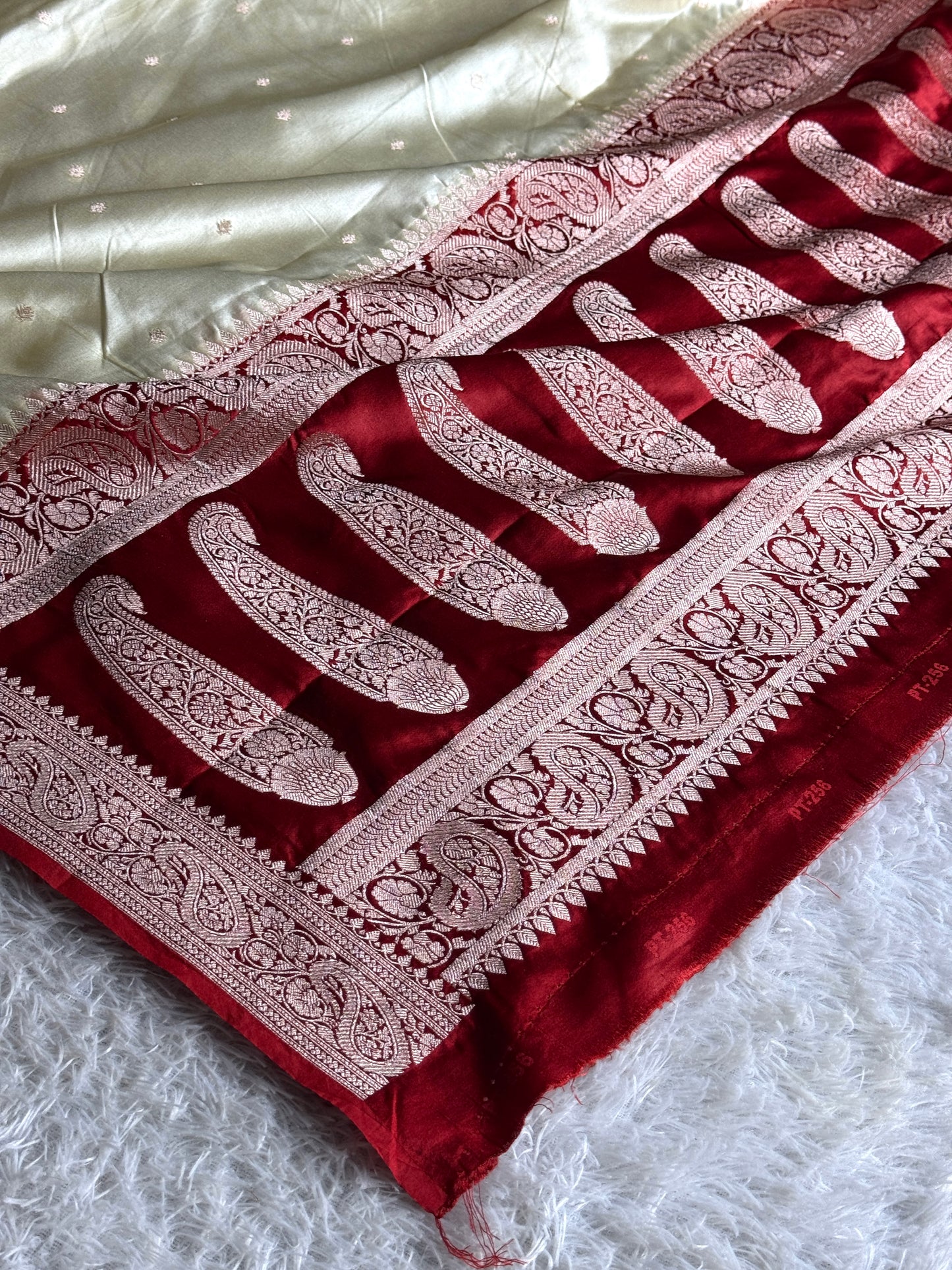Cream with red colour premium Banarasi Mashru katan silk saree MK287