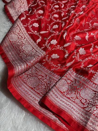 Chilli red premium Banarasi Mashru katan silk saree MK205