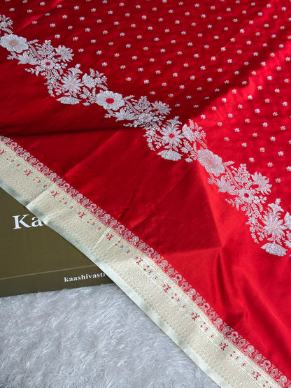 Red and off white colour premium Banarasi Mashru katan silk saree MK312