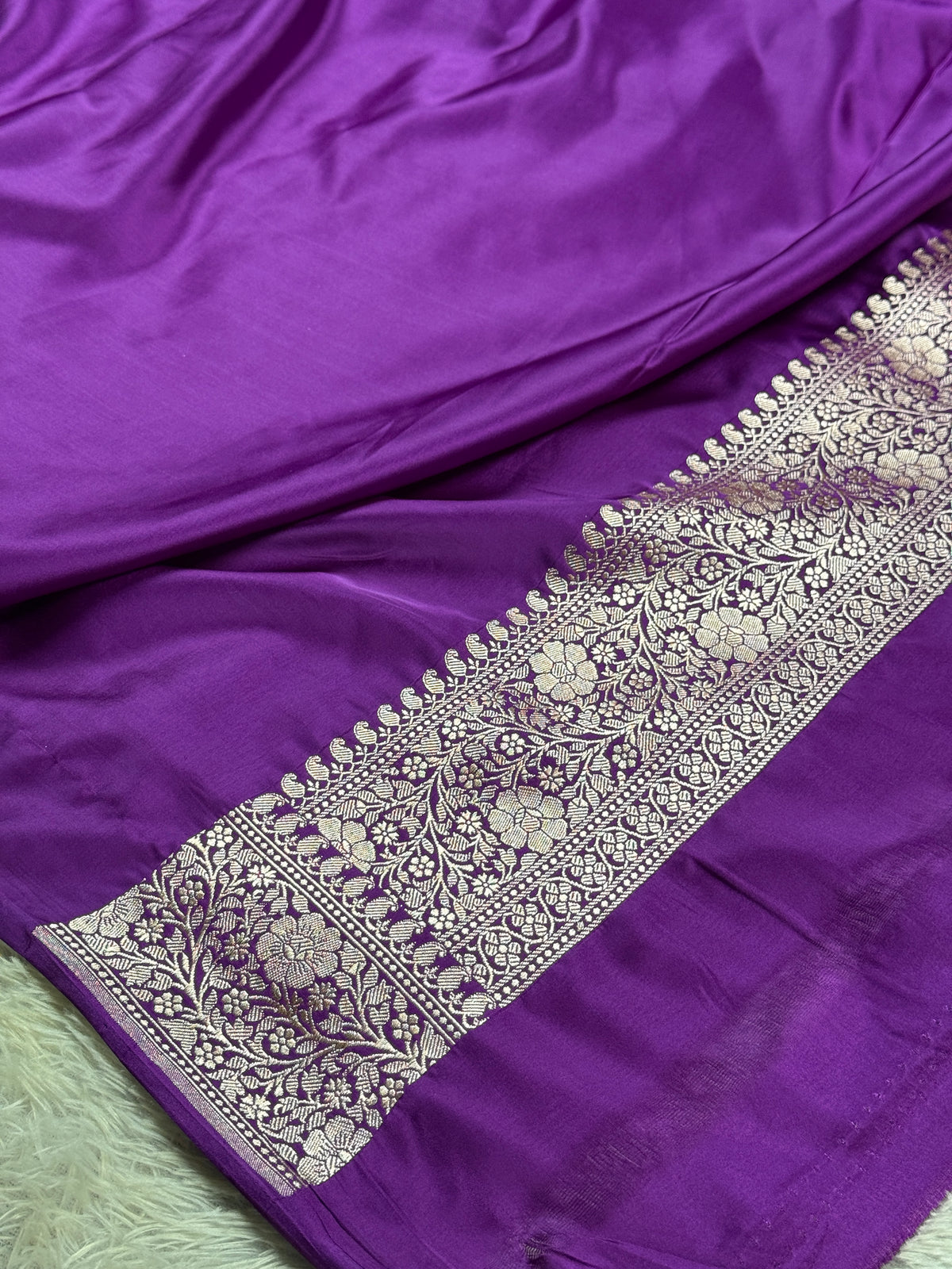 Purple color premium Banarasi tanchui Mashru katan silk saree MK261