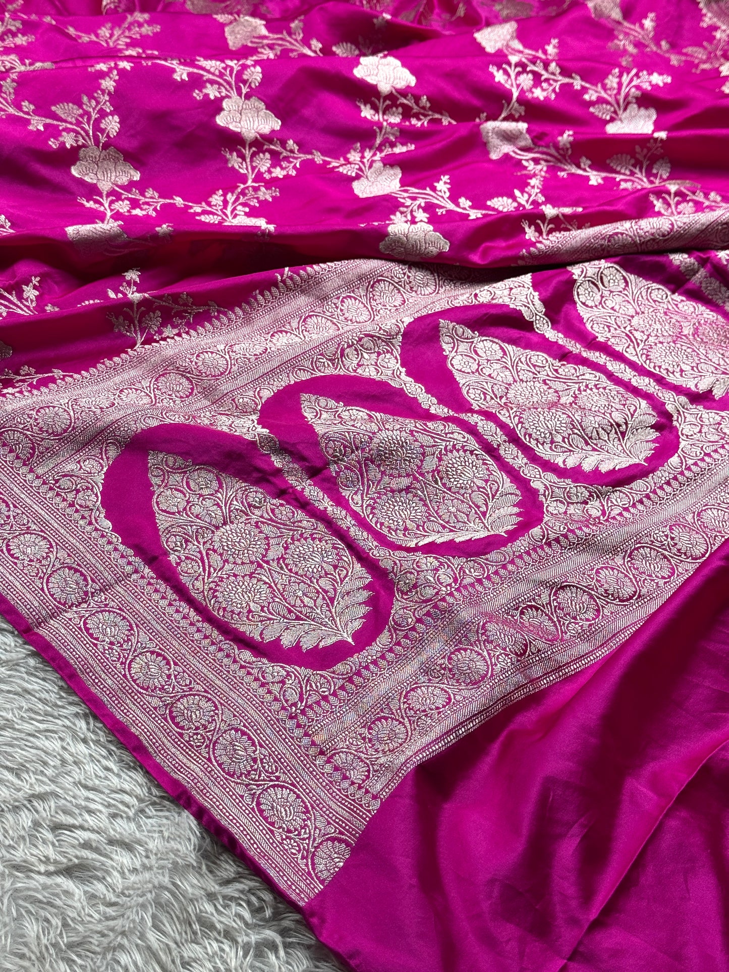 Rani pink color premium Banarasi Mashru katan silk saree MK240