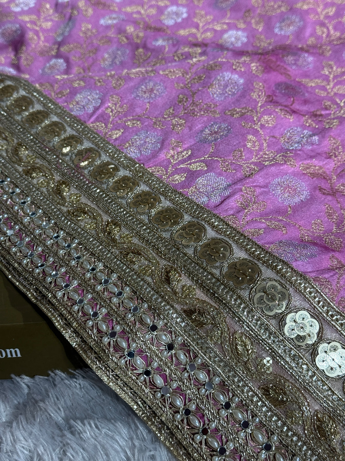 Pink color premium Banarasi georgette silk saree CR115
