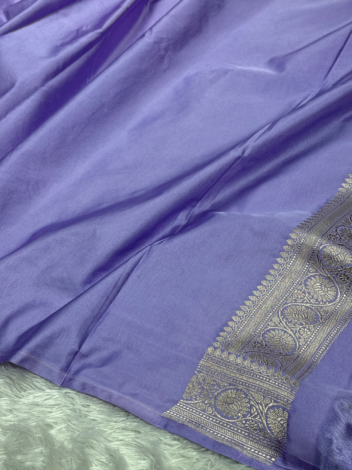 Lavender color premium Banarasi Mashru katan silk saree MK241