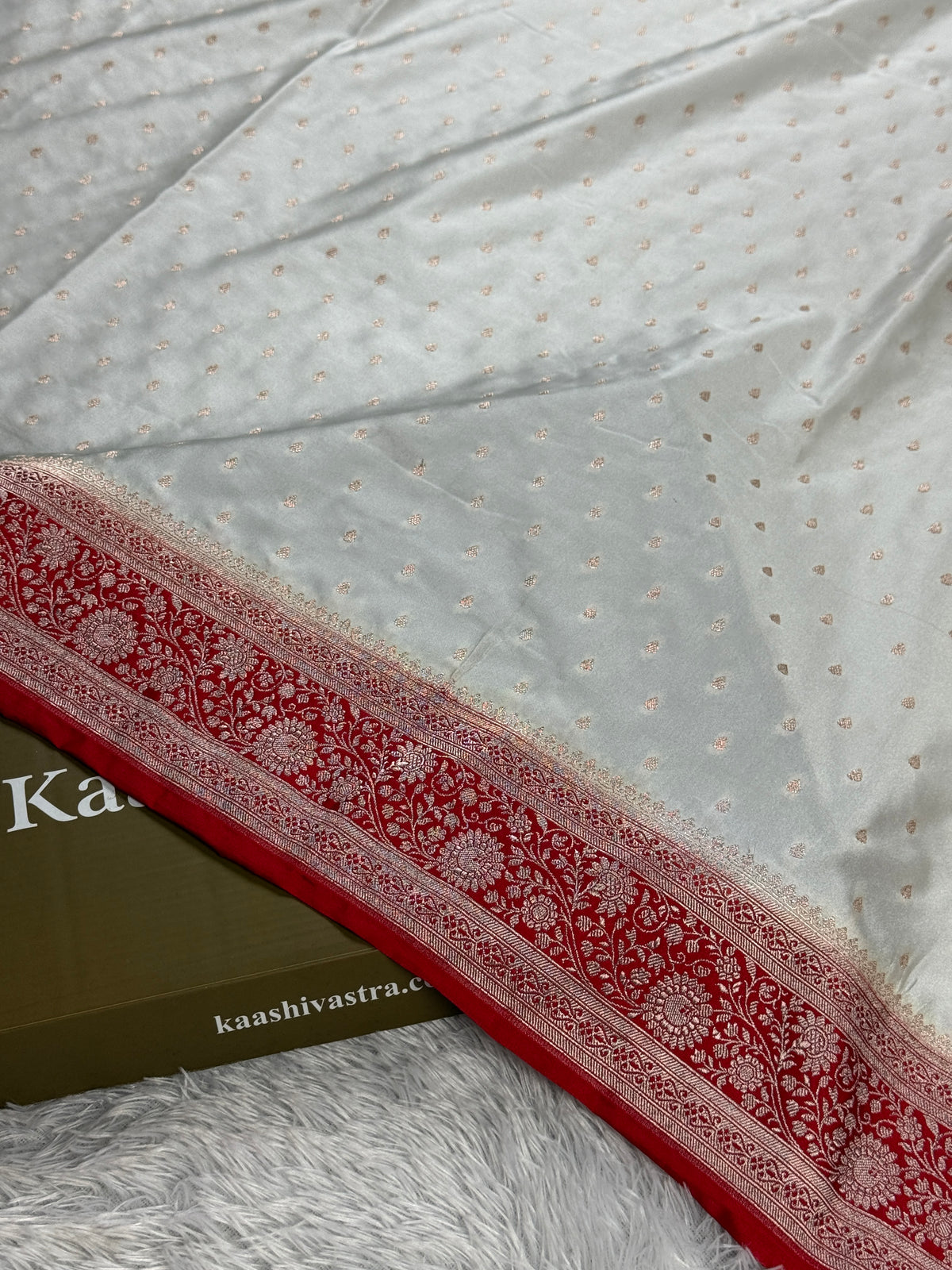 Red with off white colour premium banarasi mashru katan silk saree MK270