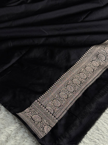 Black and cream colour premium Banarasi Mashru katan silk saree MK290