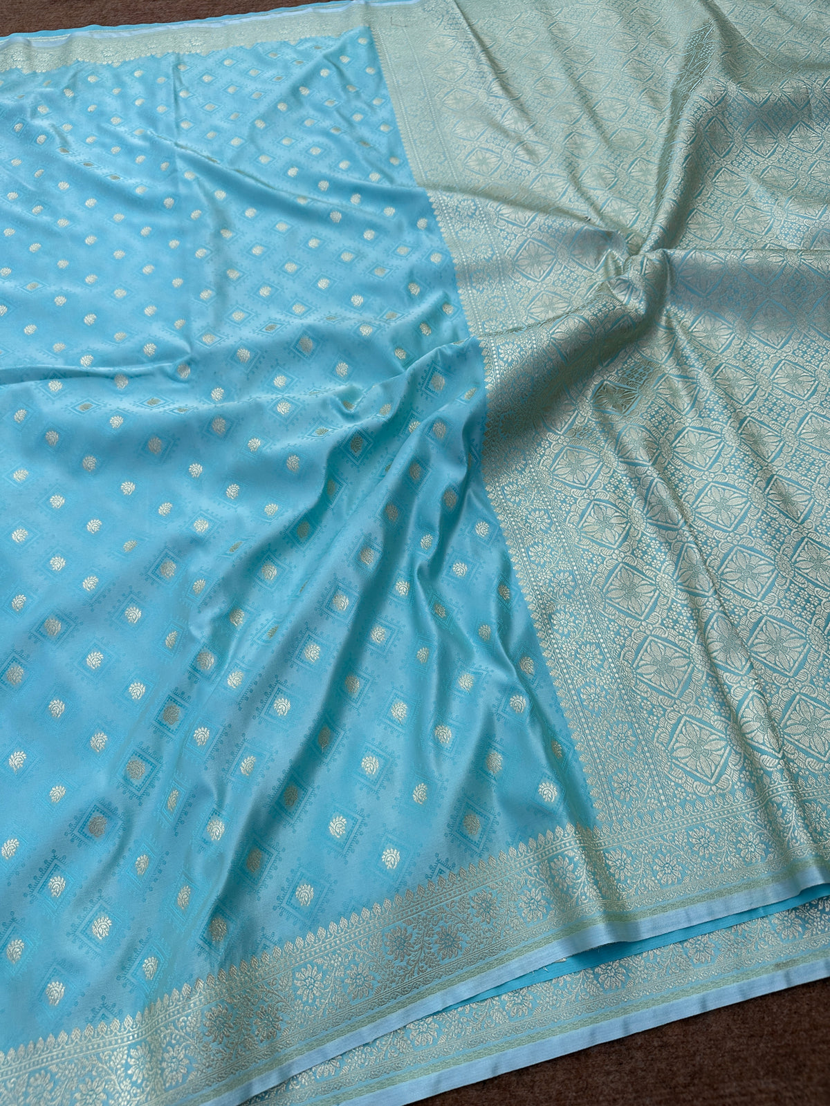 Banarasi mashru katan silk saree.    MK105