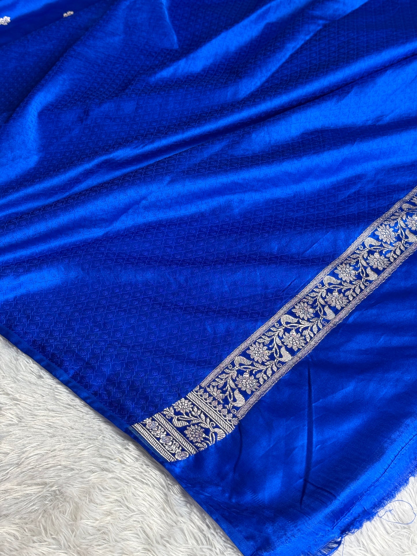 Royal blue colour premium banarasi mashru Katan silk saree MK271