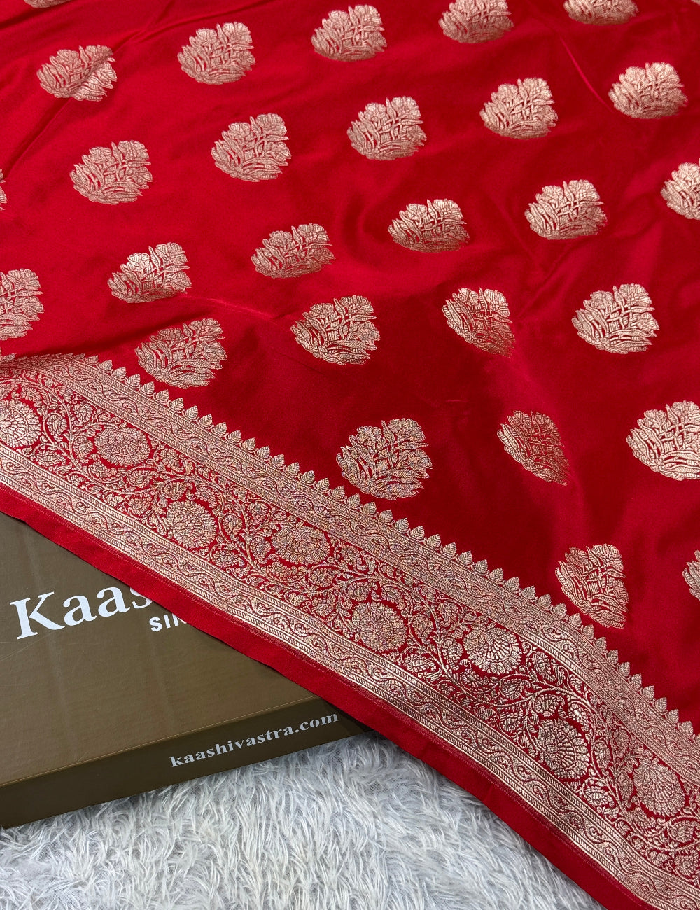 Red color premium Banarasi Mashru katan silk saree MK262