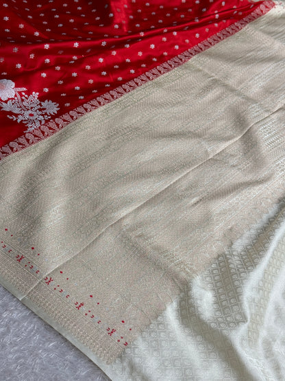 Red and off white colour premium Banarasi Mashru katan silk saree MK312
