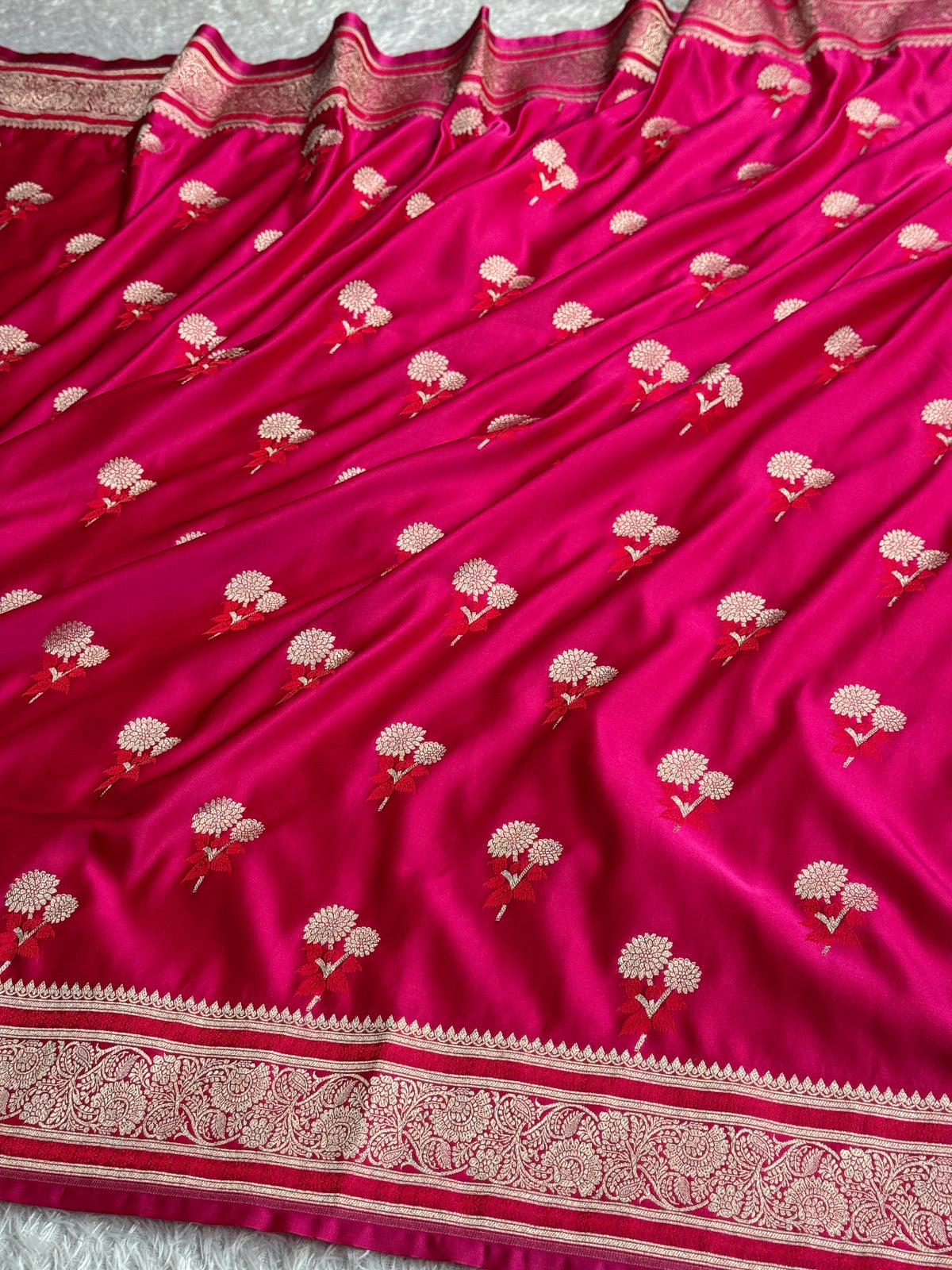 Hot pink colour premium Banarasi Mashru katan silk saree MK324