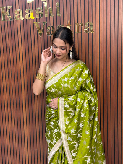 Mehandi green colour premium Banarasi Mashru katan silk saree MK301