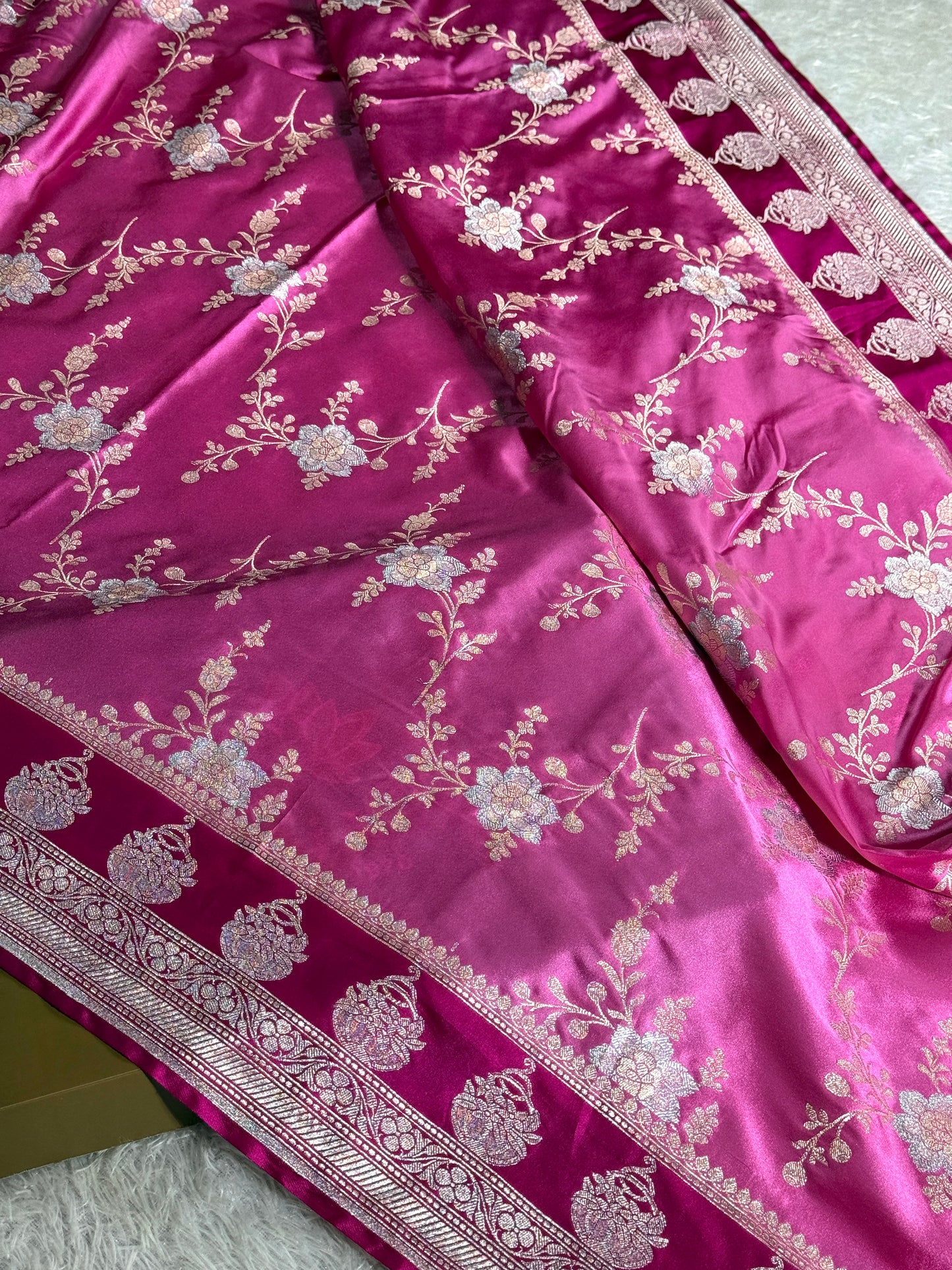 Hot pink and light pink premium Banarasi Mashru katan silk saree MK258