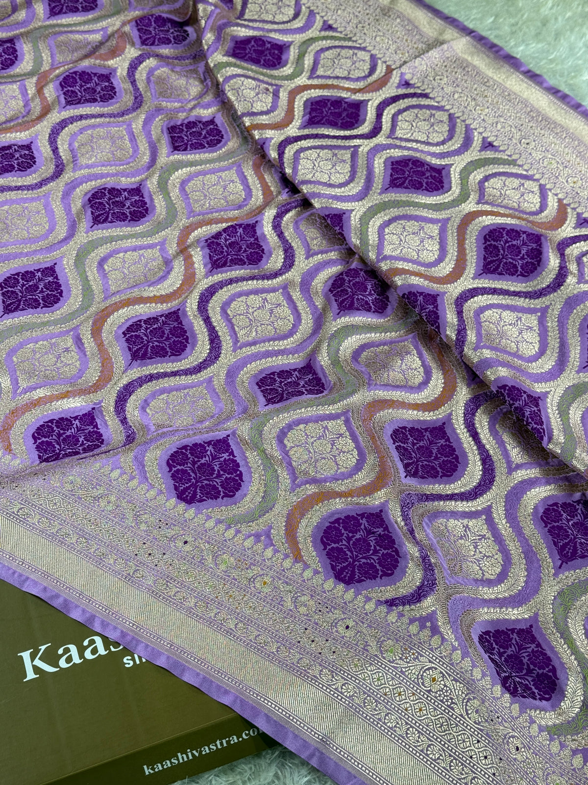 Lavender color premium Banarasi Mashru katan silk saree MK206