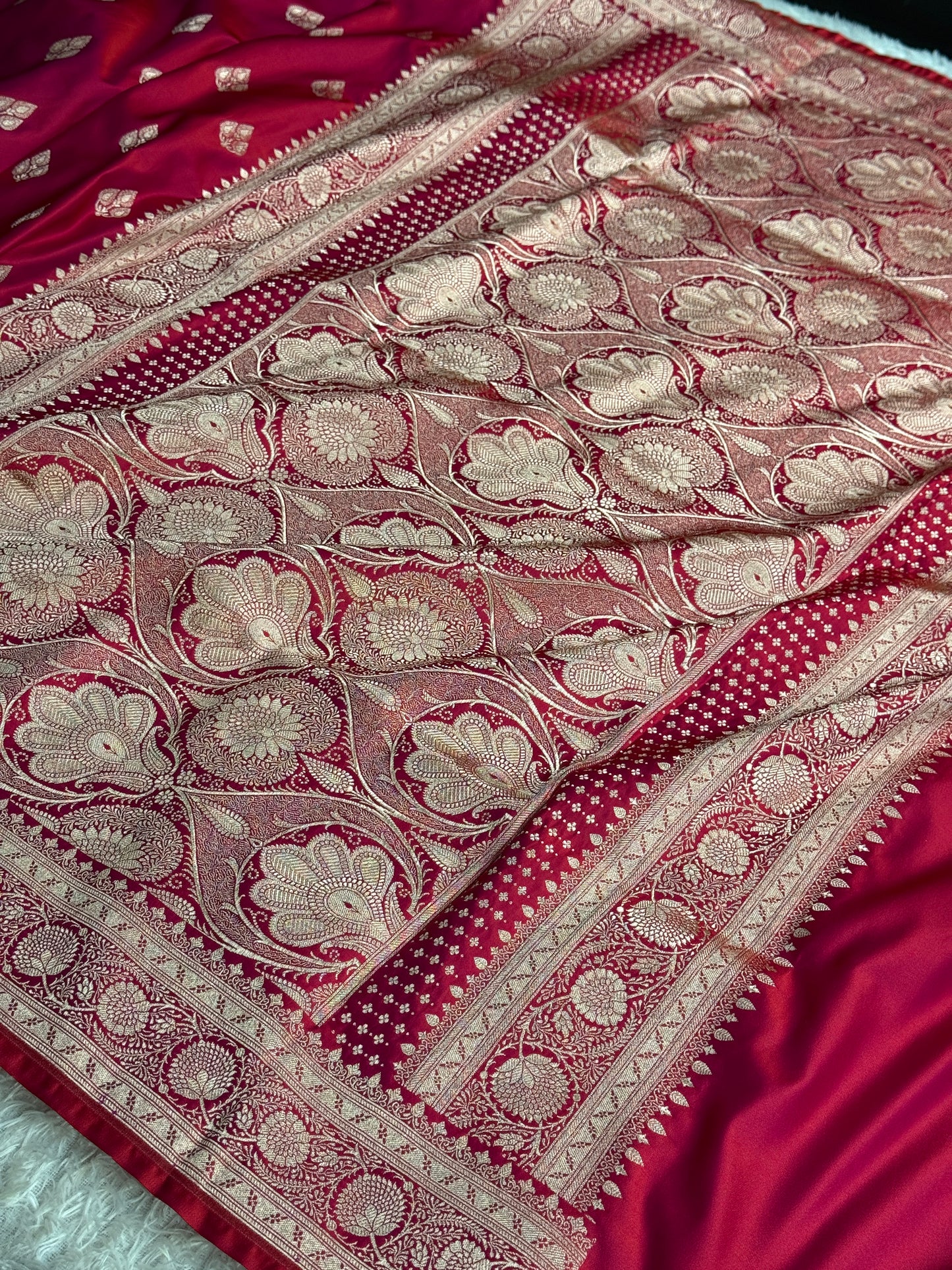 Hot pink colour premium Banarasi Mashru katan silk saree MK341