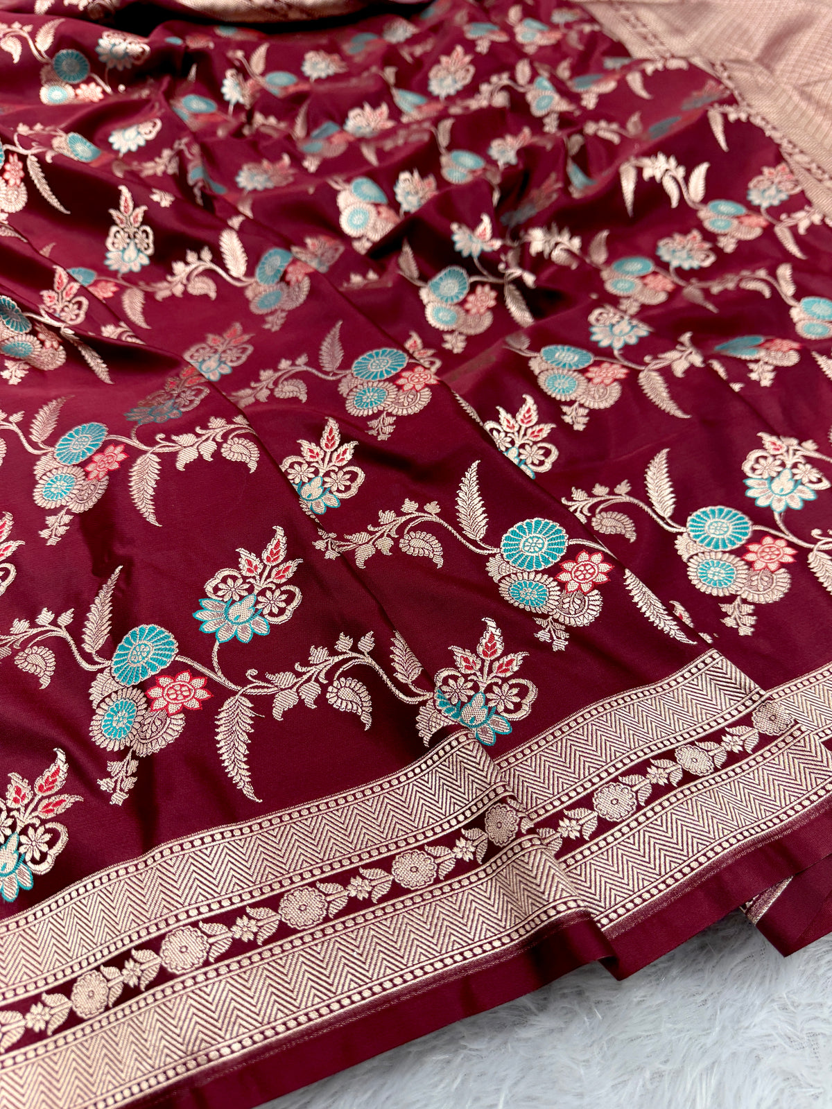 Maroon celebrity inspired premium Banarasi Mashru katan silk saree MK188