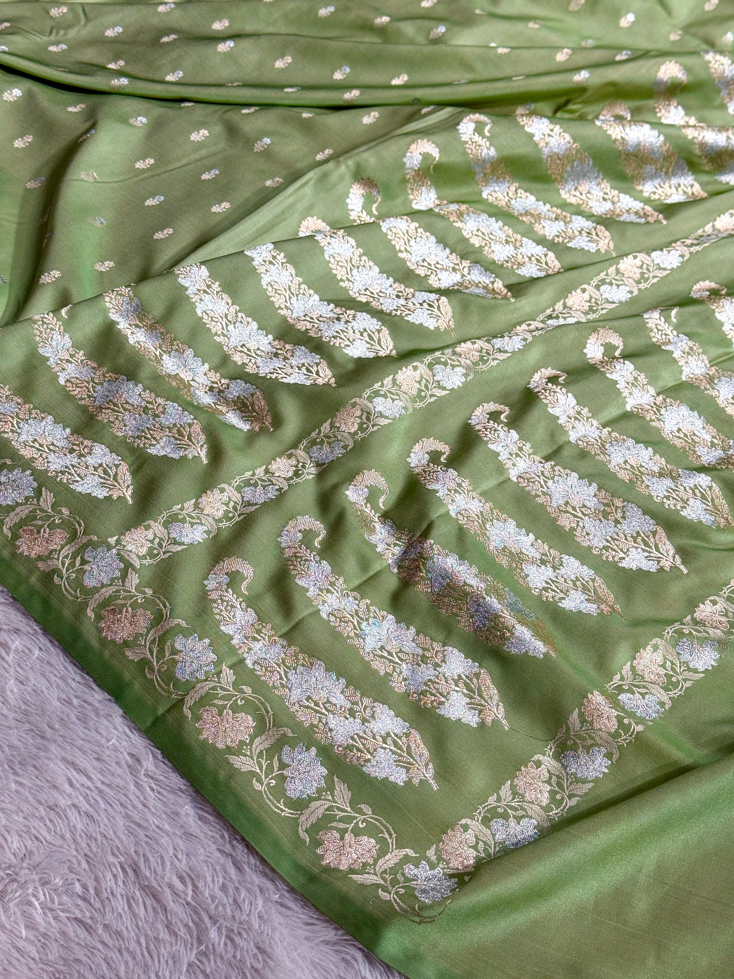 Pista color premium Banarasi Mashru katan silk saree MK237