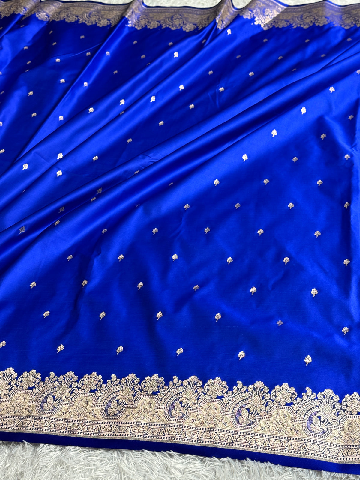 Royal blue colour premium Banarasi Mashru katan silk saree MK307