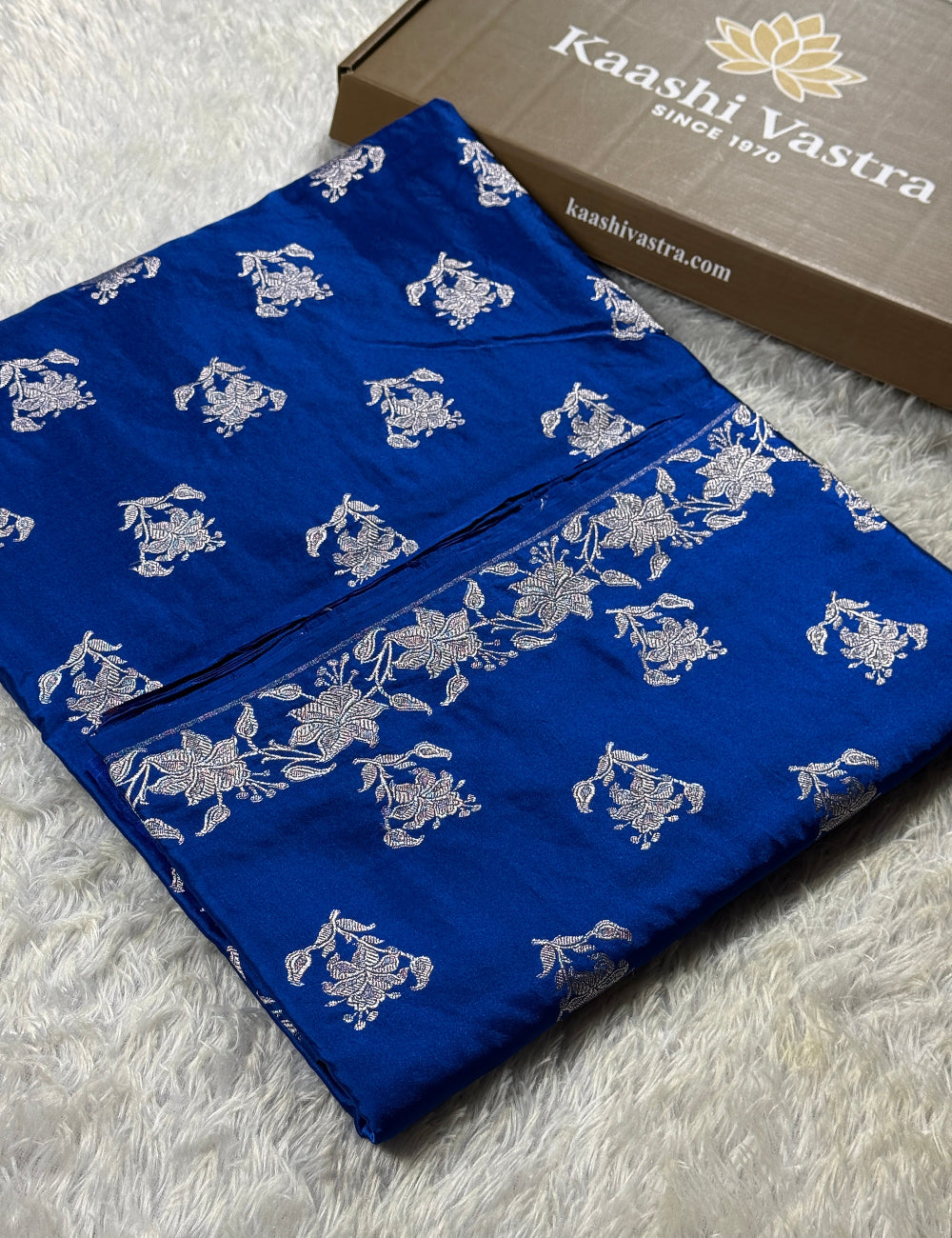 Royal blue colour premium Banarasi Mashru katan silk saree