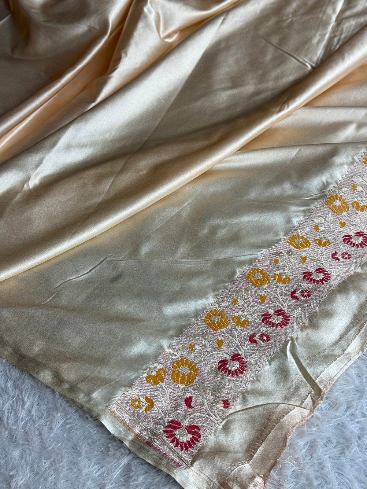 Red and cream colour premium Banarasi Paithni Mashru katan silk saree MK264
