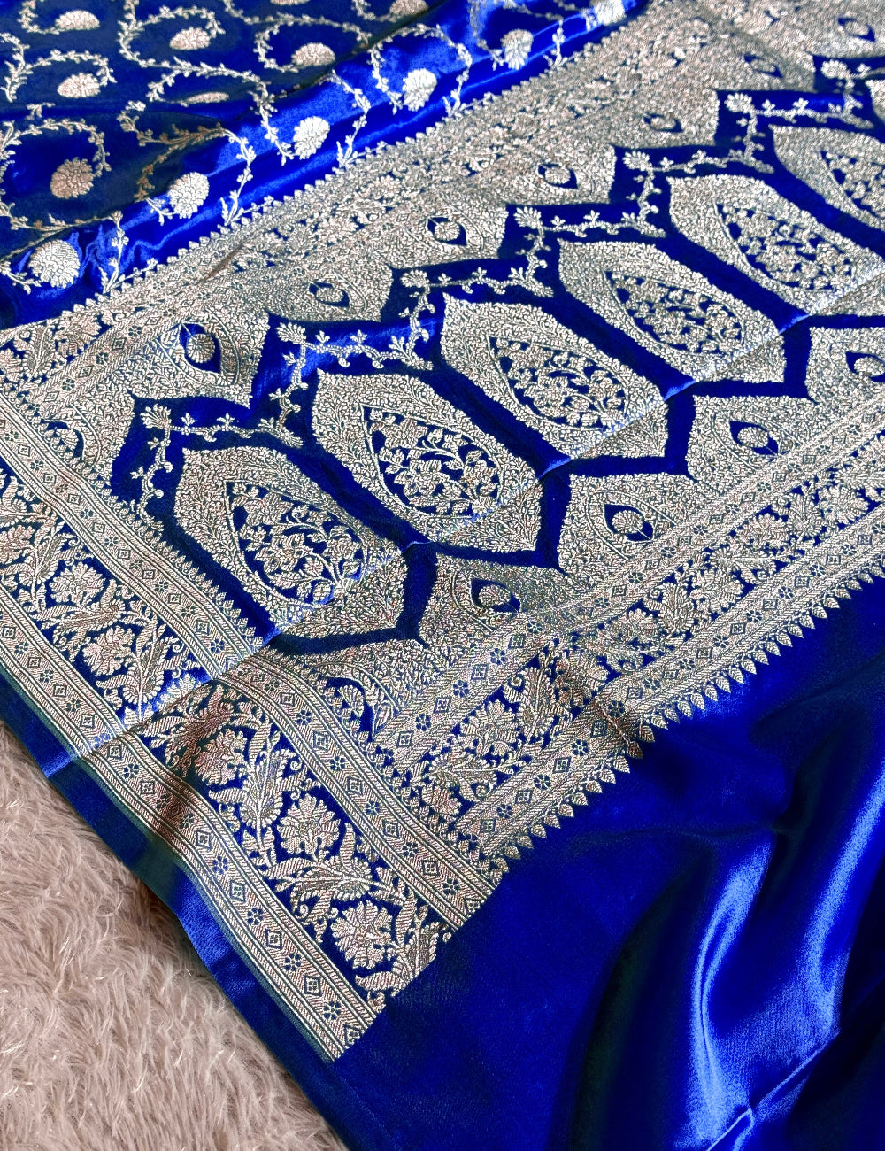 Royal blue color premium Banarasi mashru katan silk saree MK234