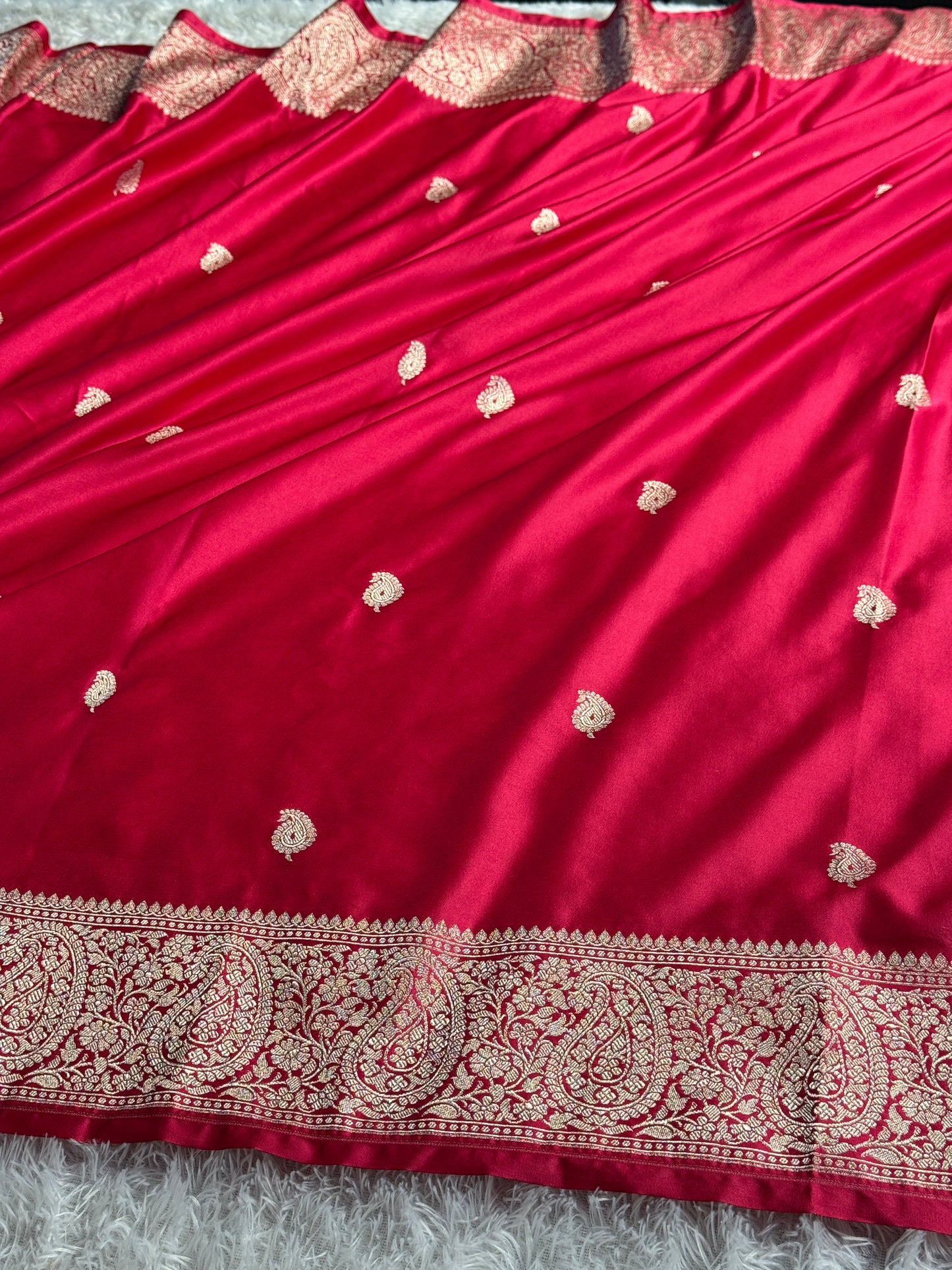 Hot pink colour premium Banarasi Mashru katan silk saree MK309