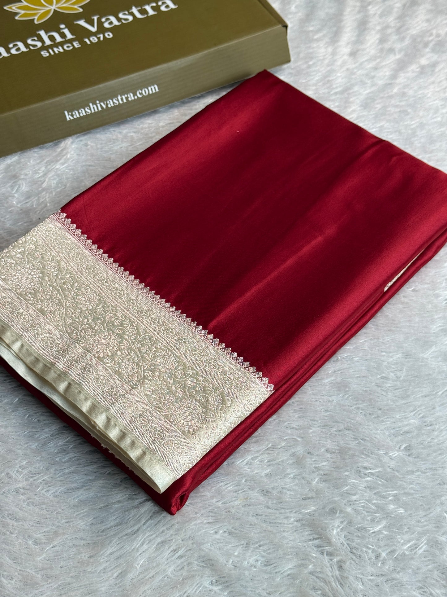 Maroon with off white premium Banarasi Mashru katan silk saree MK284