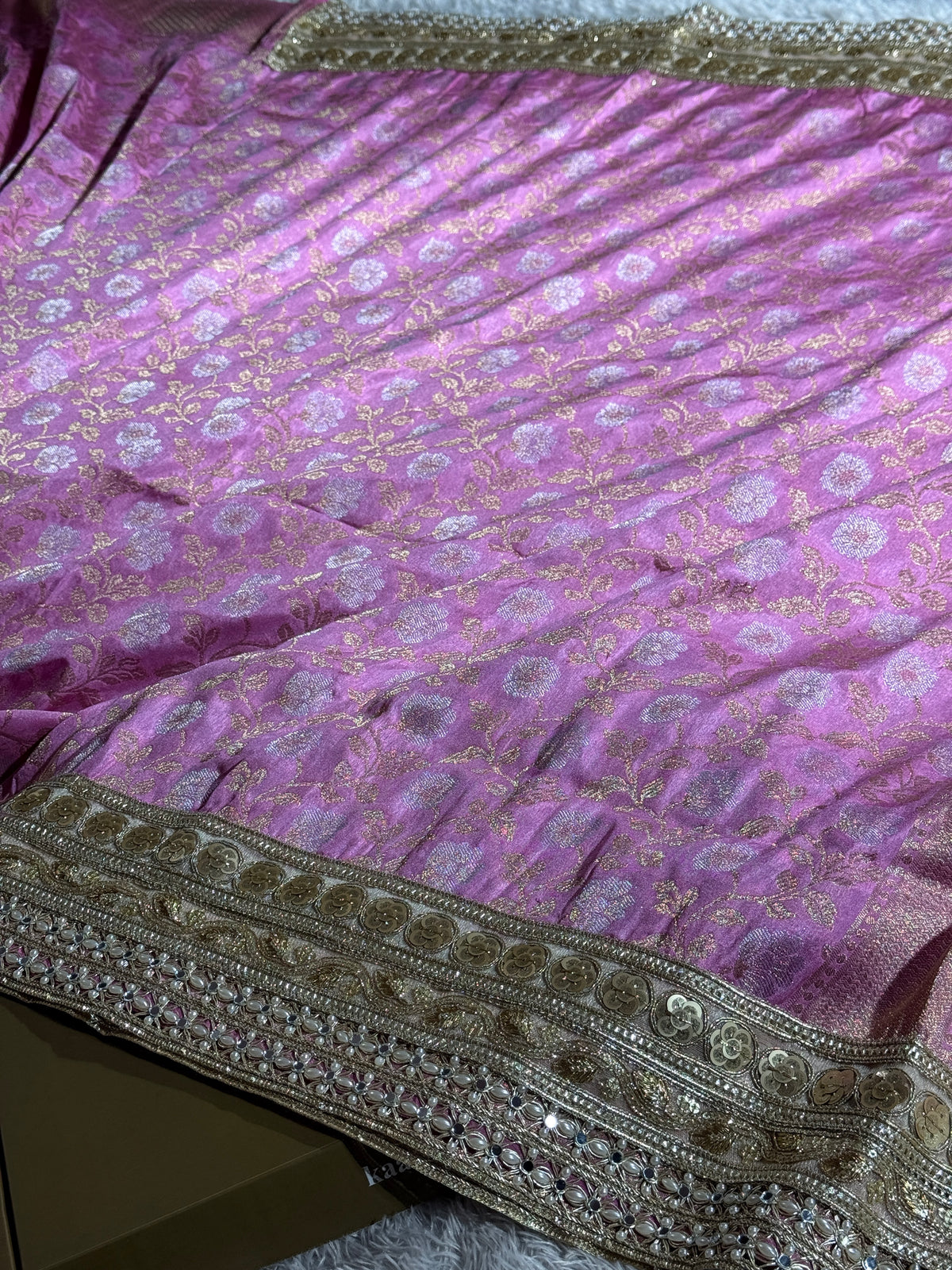 Pink color premium Banarasi georgette silk saree CR115