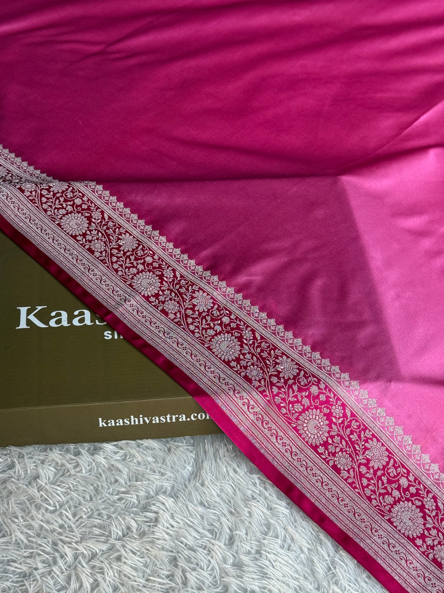 Light pink and Rani pink colour premium Banarasi Mashru katan silk saree MK284