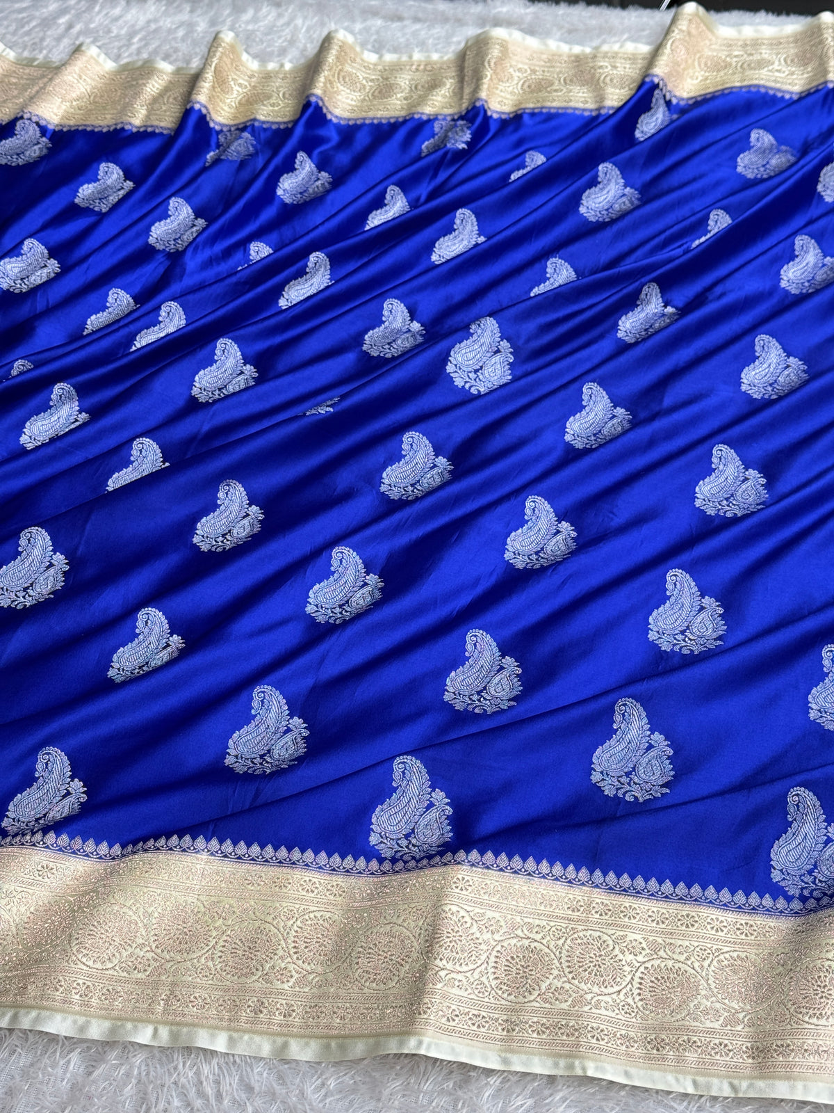 Royal blue with off white colour premium Banarasi Mashru katan silk saree MK320