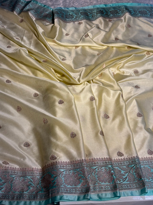 Premium contrast Banarasi Mashru katan silk saree MK197
