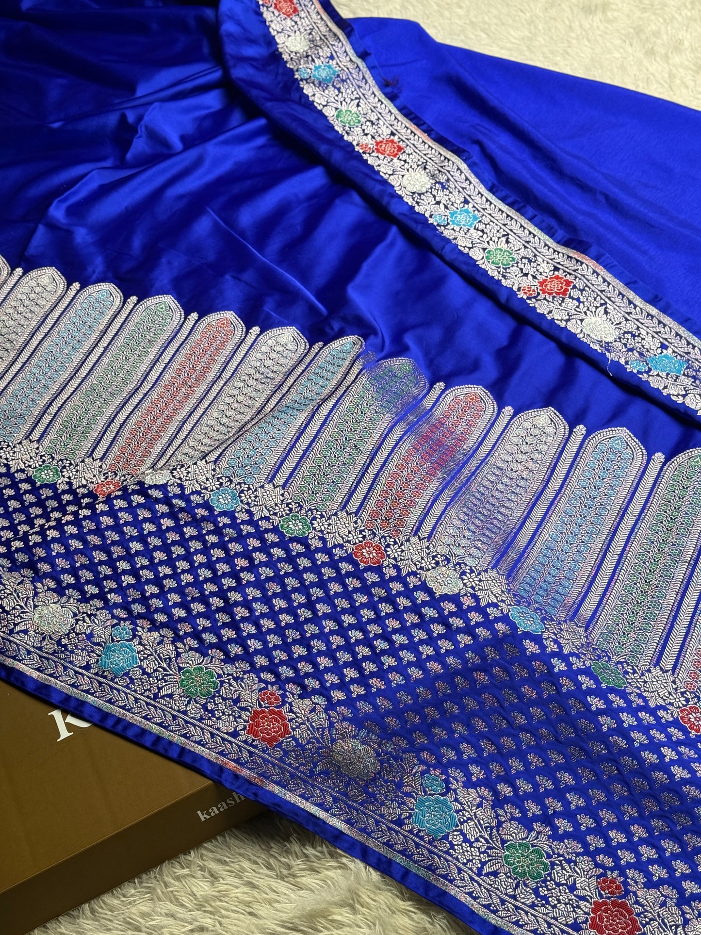Royal blue color premium Banarasi Mashru katan silk saree MK247