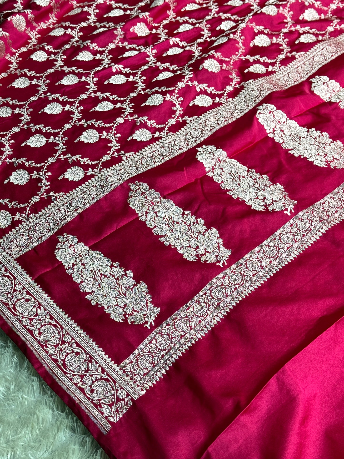 Hot pink colour Premium Banarasi Mashru katan silk saree MK251