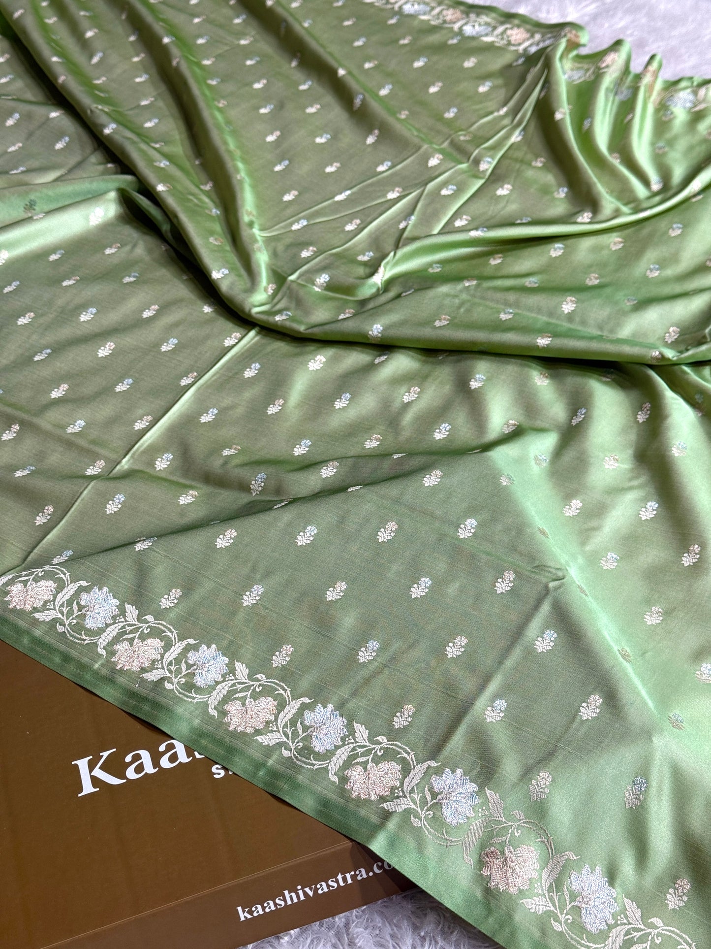 Pista color premium Banarasi Mashru katan silk saree MK237