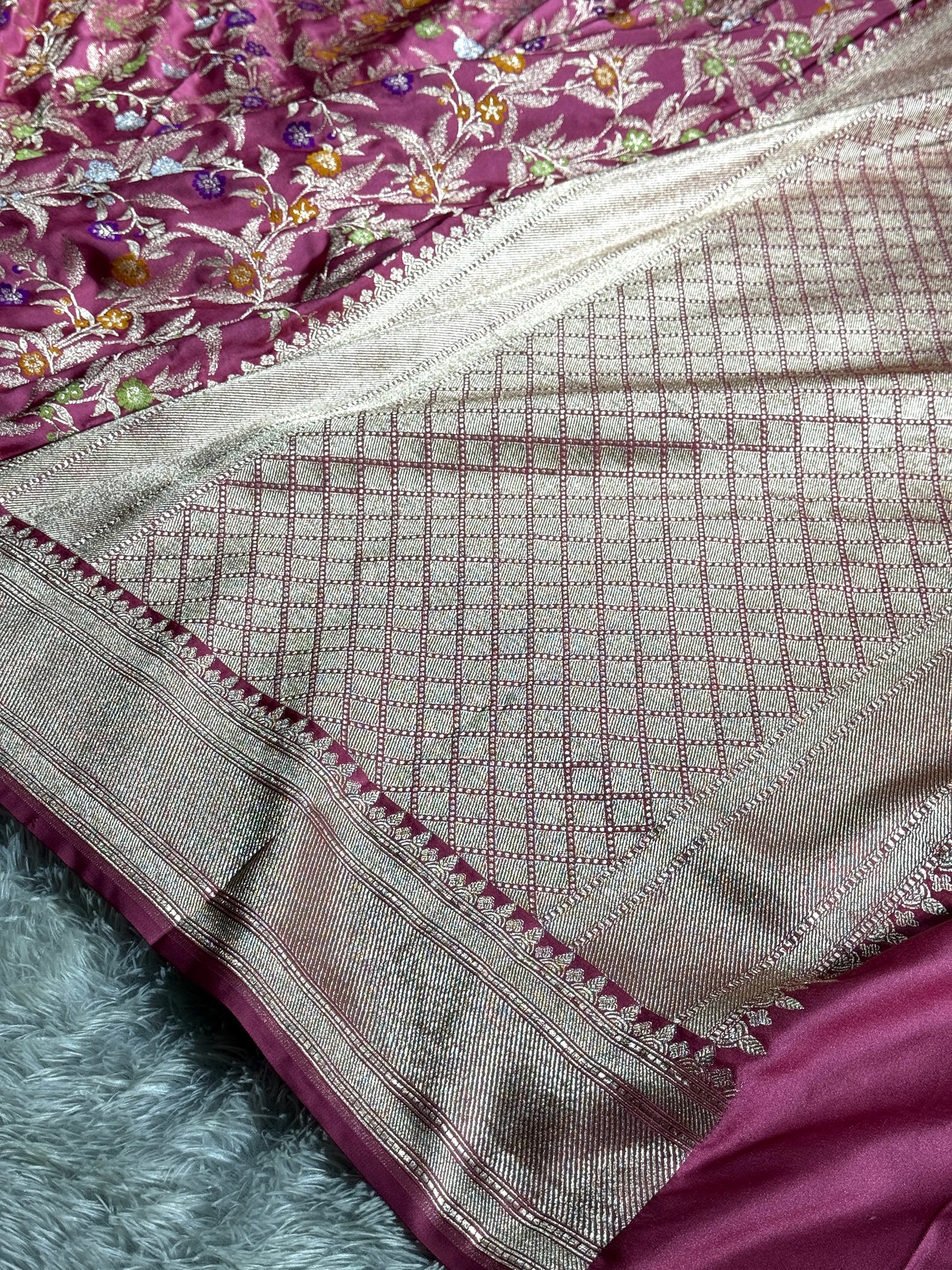 Onion pink premium Banarasi tilfi Mashru katan silk saree MK184
