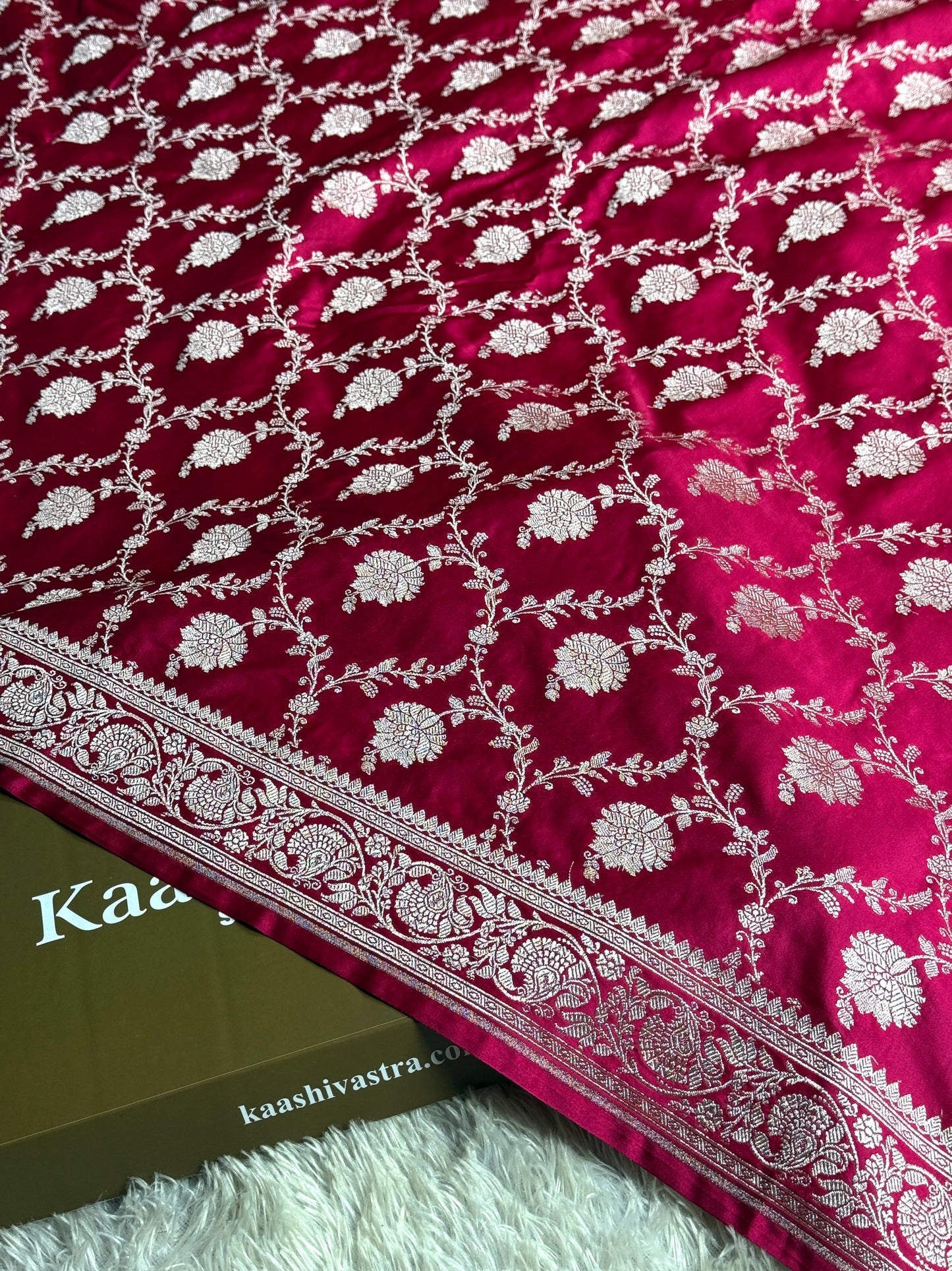 Hot pink colour Premium Banarasi Mashru katan silk saree MK251