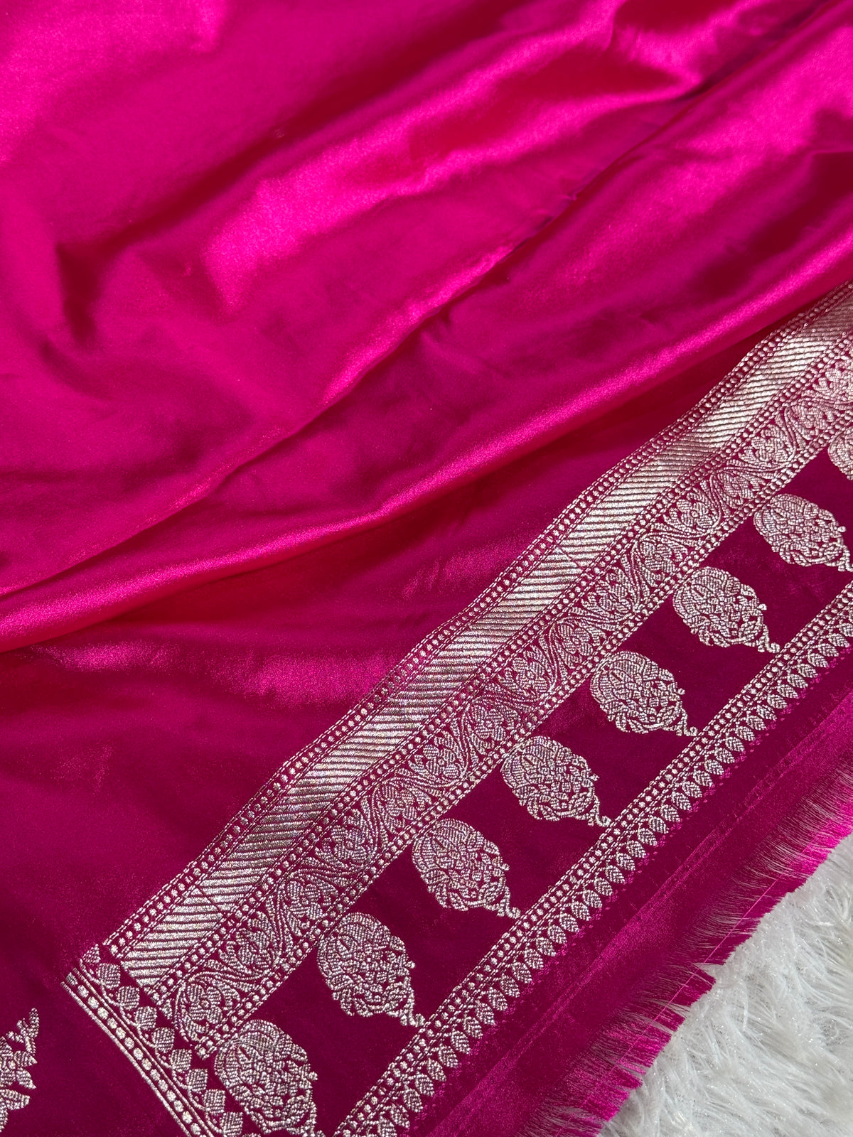 Hot pink and light pink premium Banarasi Mashru katan silk saree MK258