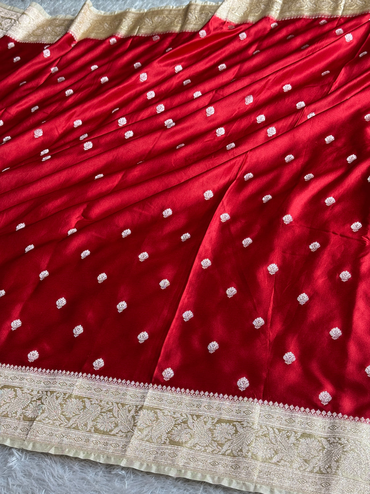 Maroon with cream premium Banarasi Mashru katan silk saree MK182