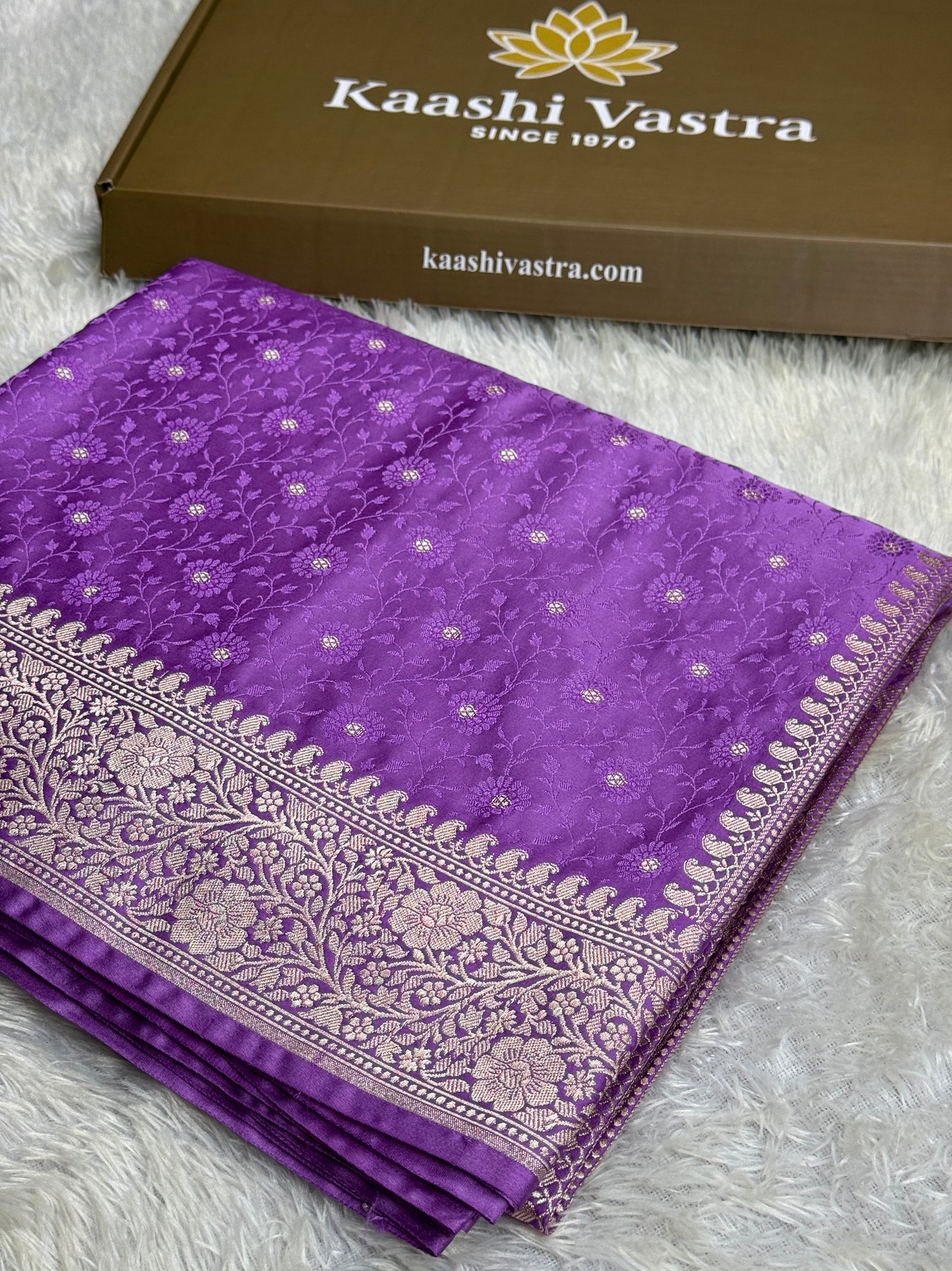 Lavender color premium Banarasi tanchui Mashru katan silk saree MK261