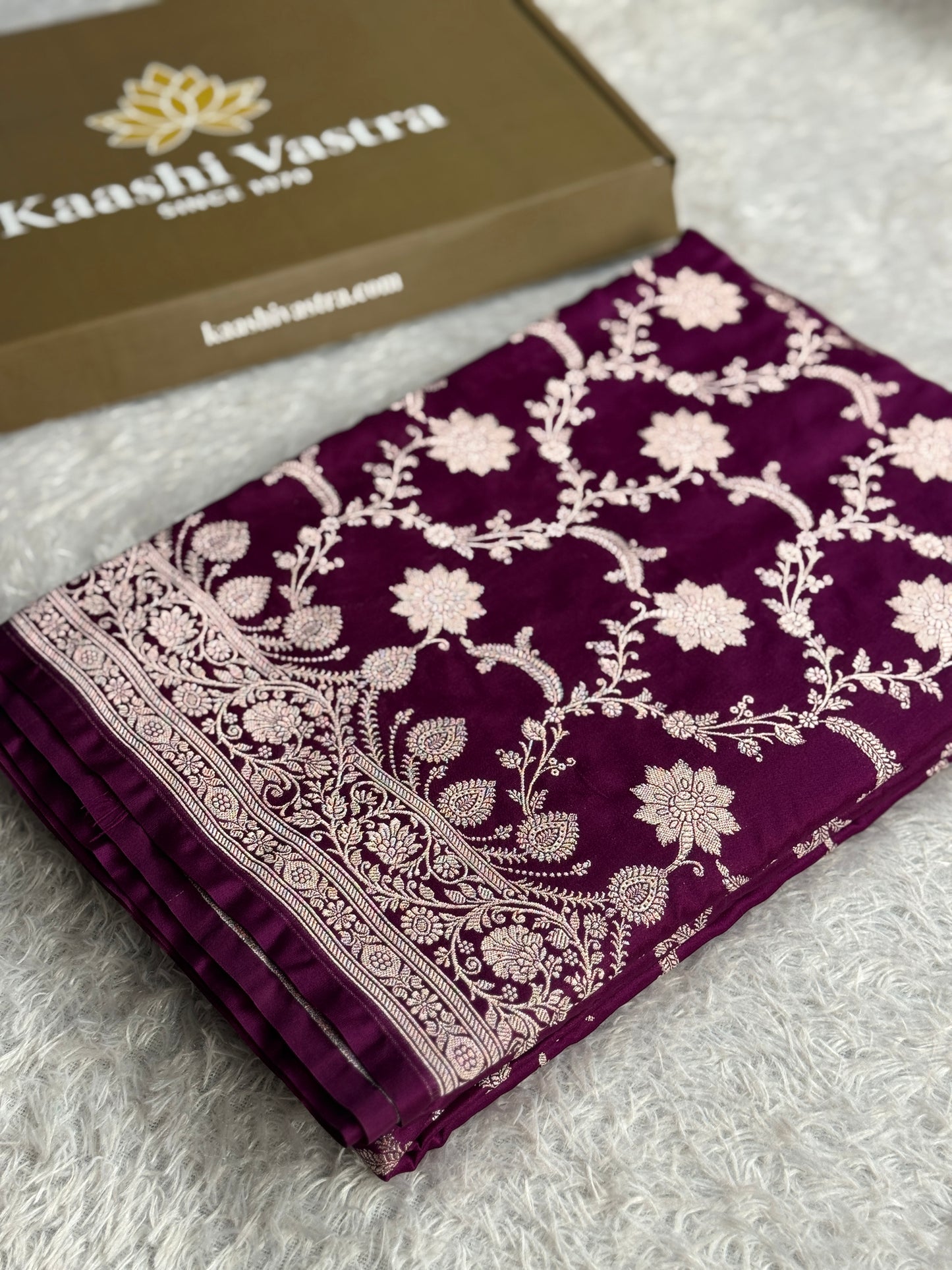 Majanta colour premium Banarasi Mashru katan silk saree MK327