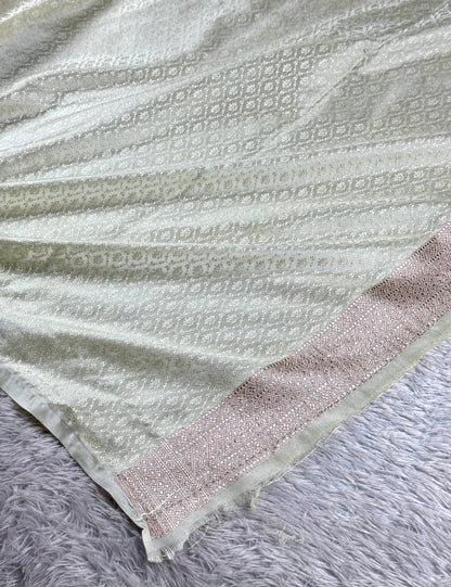 Off white premium Banarasi Mashru katan silk saree MK276